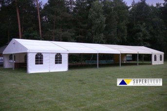 Wynajem namiotów i hal namiotowych