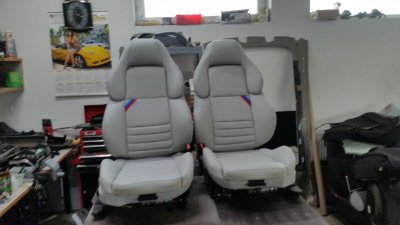 Naprawa tapicerki samochodowej