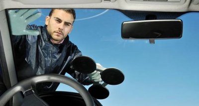 Szyby samochodowe-montaż, sprzedaż