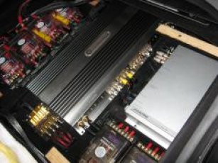 Samochodowe systemy audio