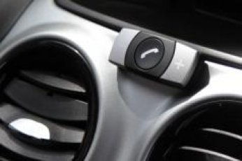 Zestawy głośnomówiące