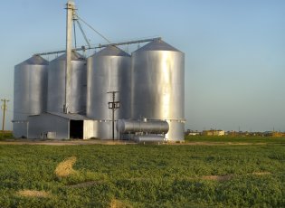 Zbiorniki rolnicze – montaż, demontaż, serwis
