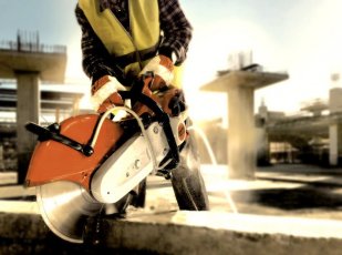 Cięcie betonu piłami ręcznymi