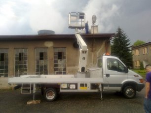 PODNOŚNIKI KOSZOWE ORAZ PRACE NA WYSOKOŚCI