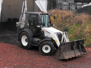 USŁUGI KOPARKĄ I WYNAJEM SPRZĘTU BUDOWLANEGO