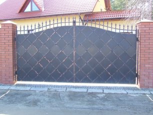 Bramy garażowe i wjazdowe