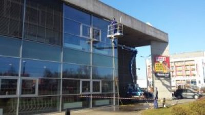 MYCIE ELEWACJI SZKLANYCH