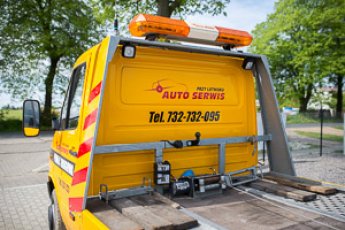 POMOC DROGOWA LAWETA