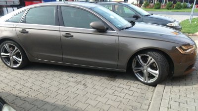 Przyciemnienie szyb, Reklama na samochodzie, Oklejanie karoserii