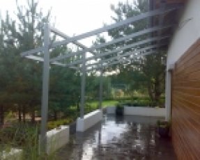 Zadaszenia tarasowe, barierki, poręcze