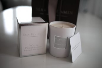 Świeca zapachowa - Max Benjamin - Biały Granat
