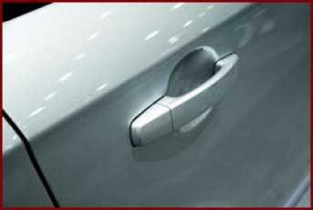 AWARYJNE OTWIERANIE SAMOCHODÓ