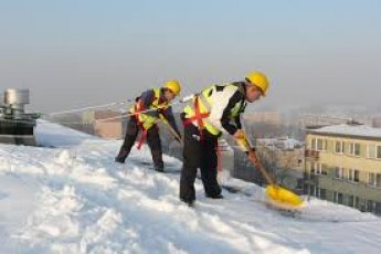 Odśnieżanie dachów