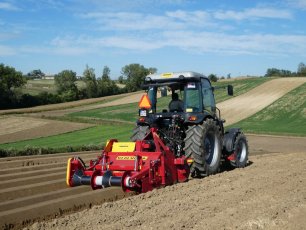 Formownica do redlin i zagonów z agregatem AUR
