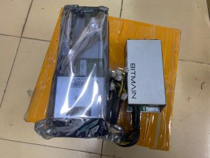 Selling Bitmain Antminer S9 14th with PSU /CHAT:+17622334358