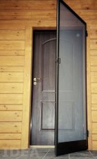 Moskitiery okienne i drzwiowe KL