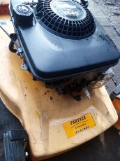 Naprawa serwis kosiarek podkaszarek traktorów pił itp