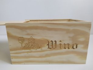 Drewniane skrzynki na wino