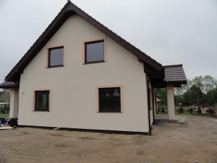 DOCIEPLENIA I ELEWACJE