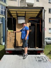 Przeprowadzki firm i biur